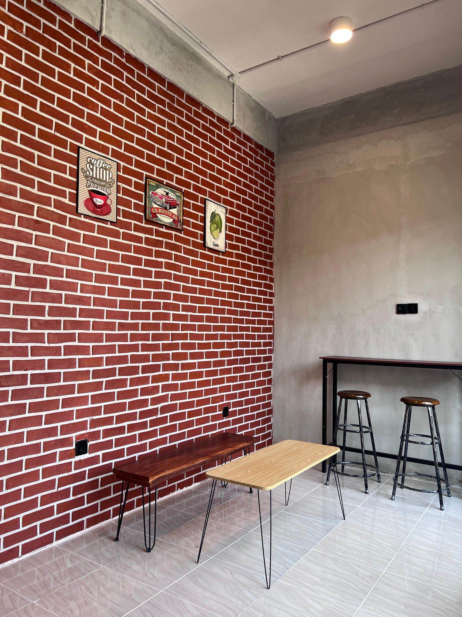 Common room aesthetic industrial Kost Executive Graha Tirta Waru Sidoarjo